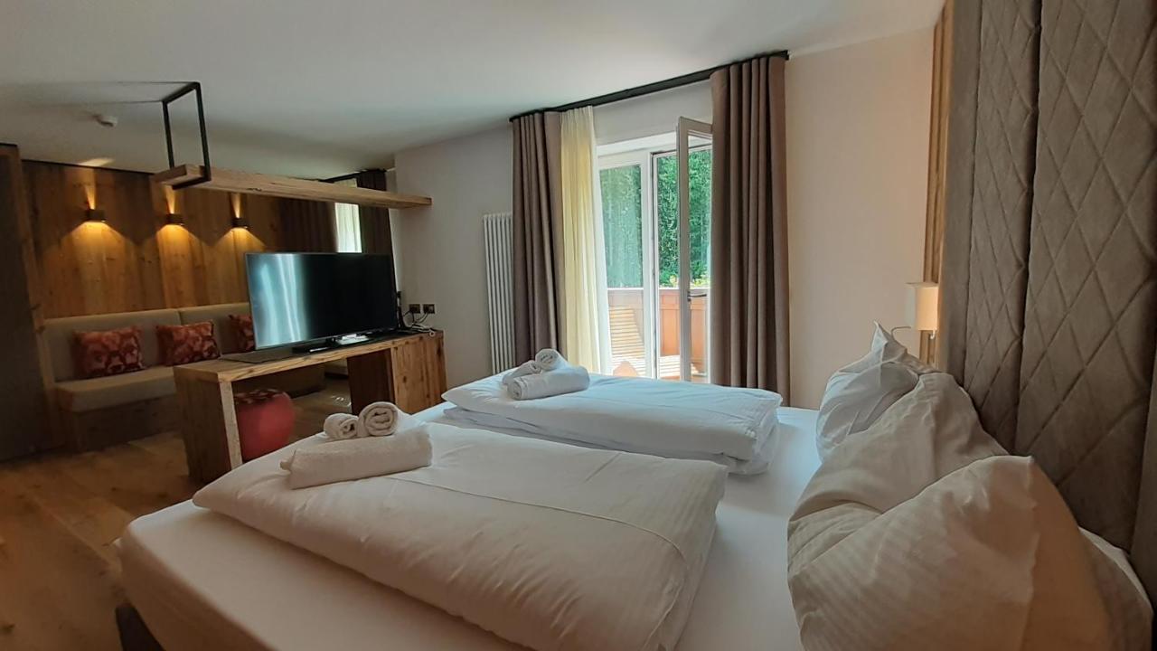 Hotel Pineta Baselga di Pine Ngoại thất bức ảnh