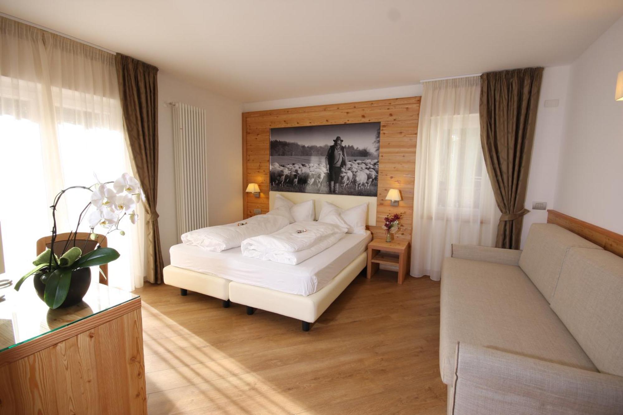 Hotel Pineta Baselga di Pine Ngoại thất bức ảnh