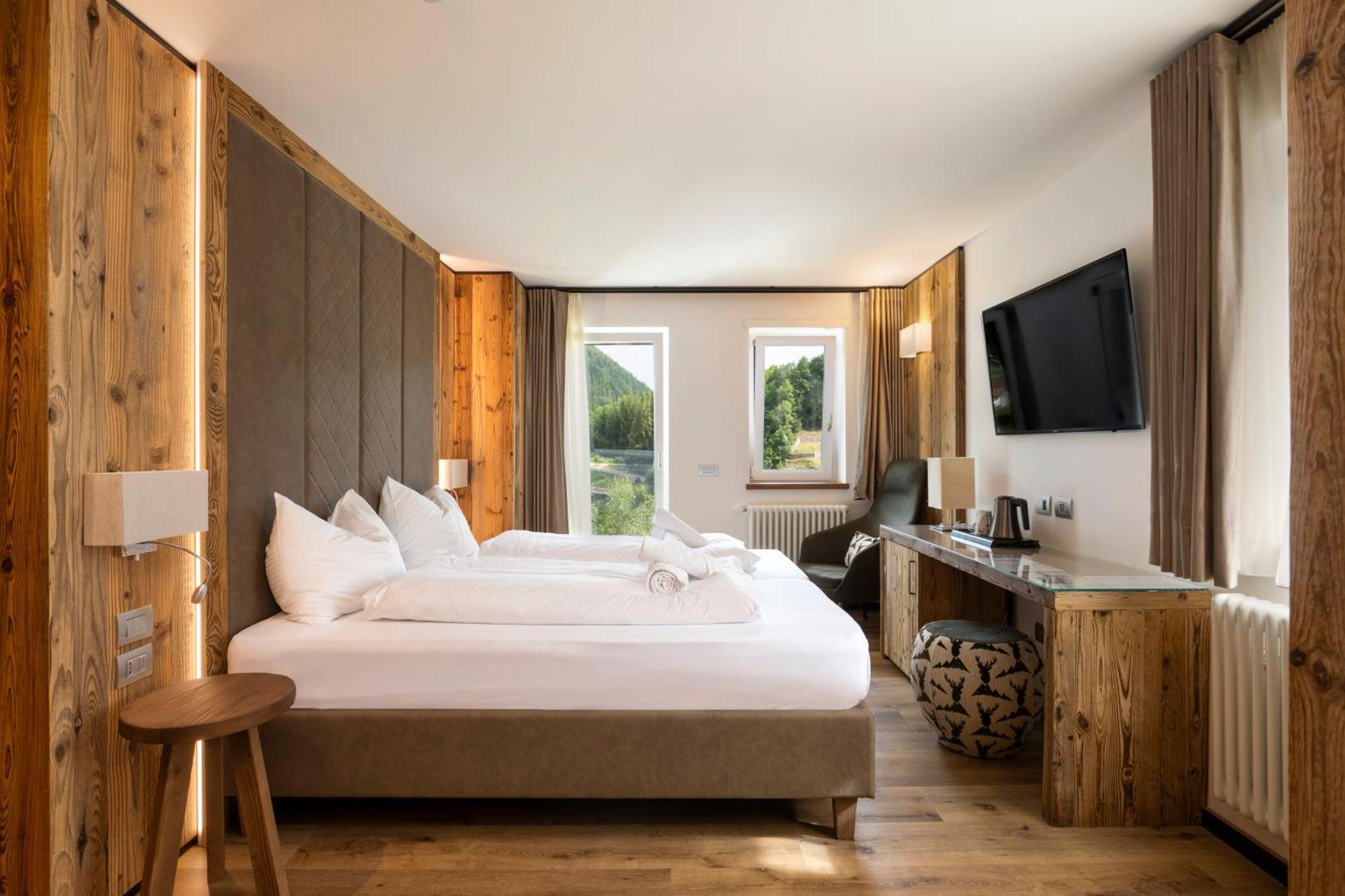 Hotel Pineta Baselga di Pine Ngoại thất bức ảnh