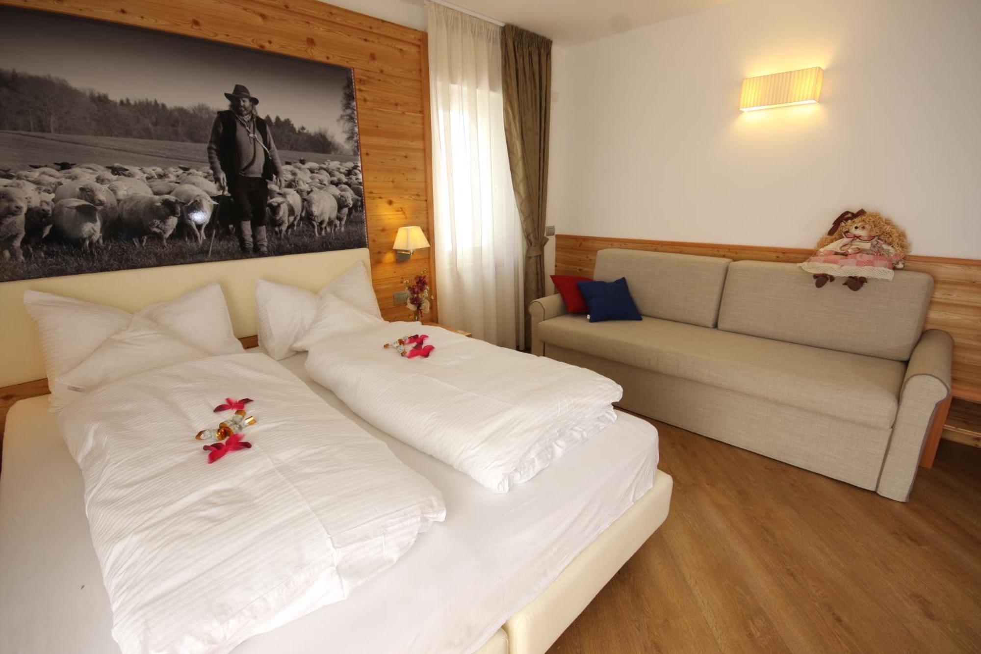 Hotel Pineta Baselga di Pine Ngoại thất bức ảnh