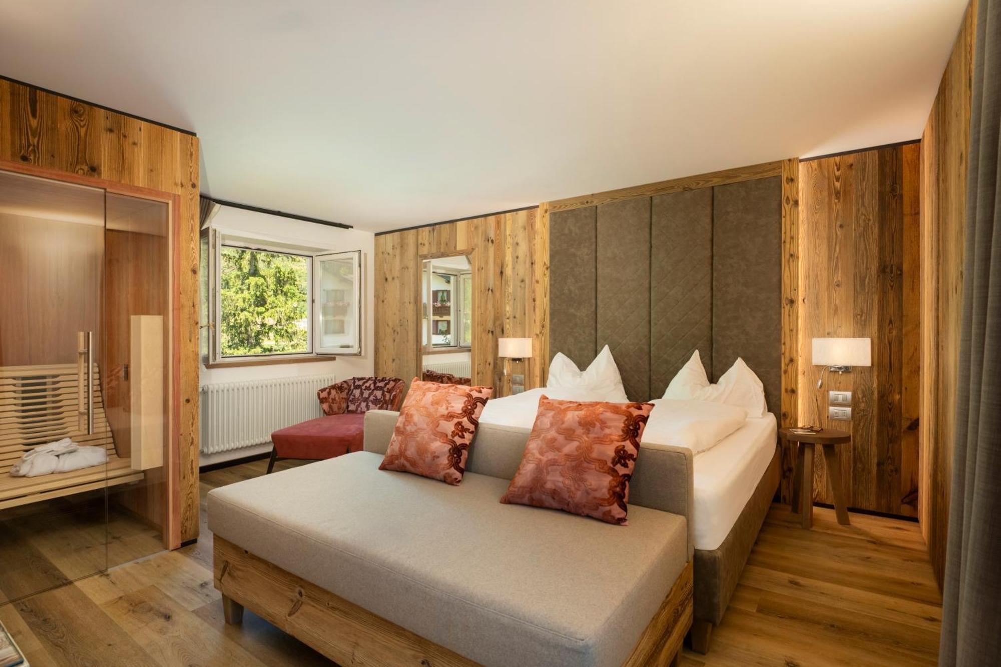Hotel Pineta Baselga di Pine Ngoại thất bức ảnh