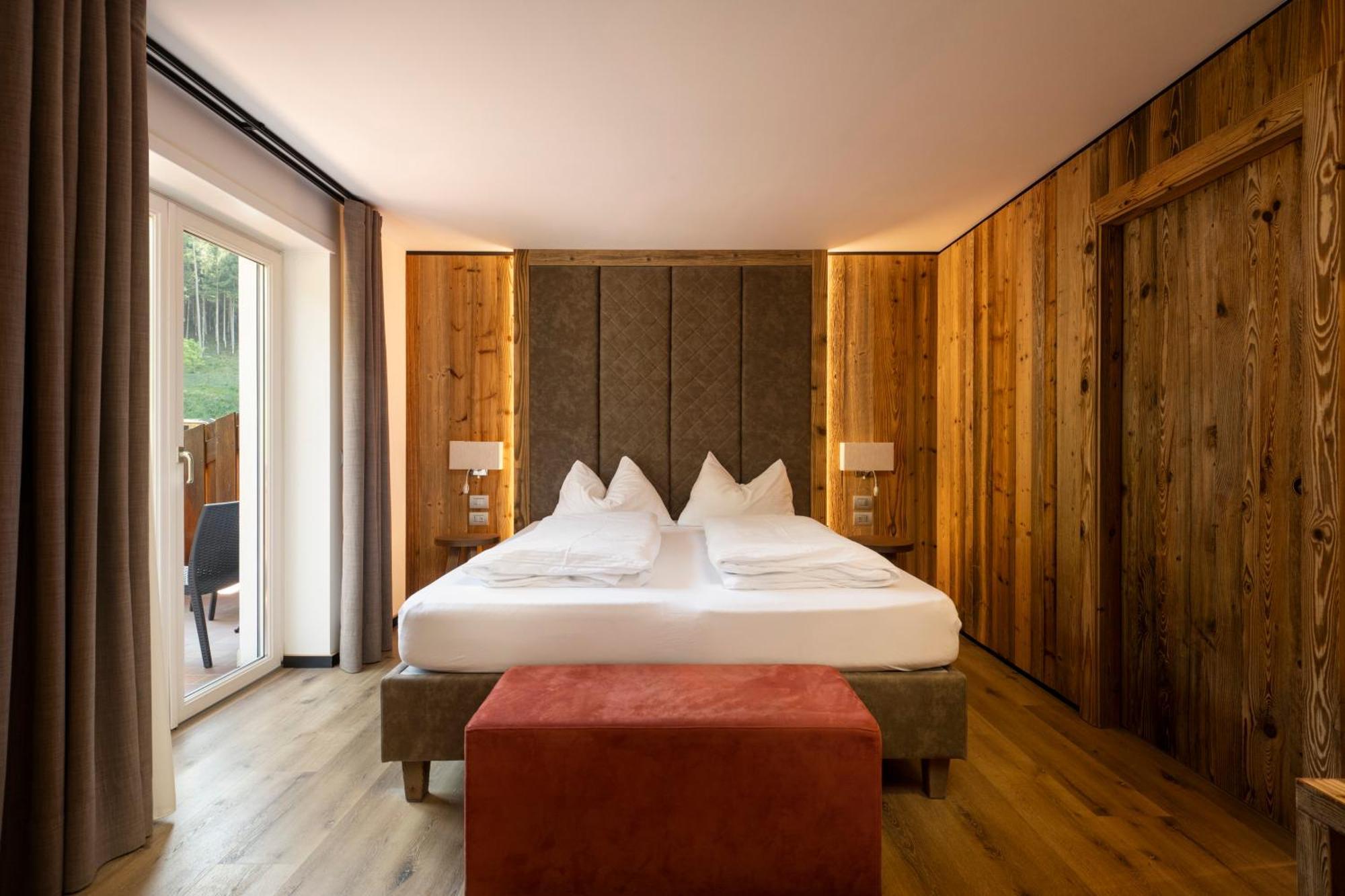 Hotel Pineta Baselga di Pine Ngoại thất bức ảnh