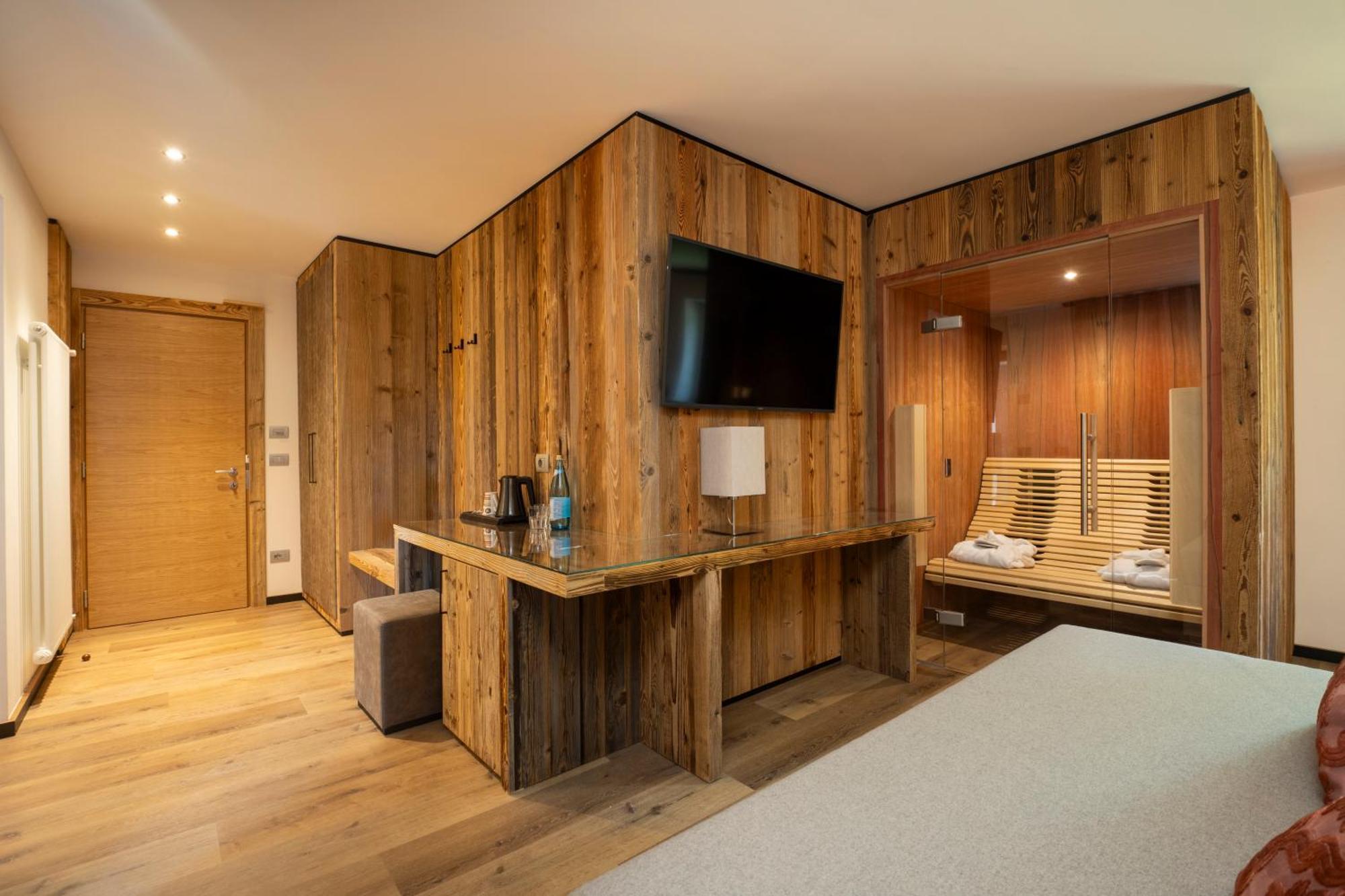Hotel Pineta Baselga di Pine Ngoại thất bức ảnh