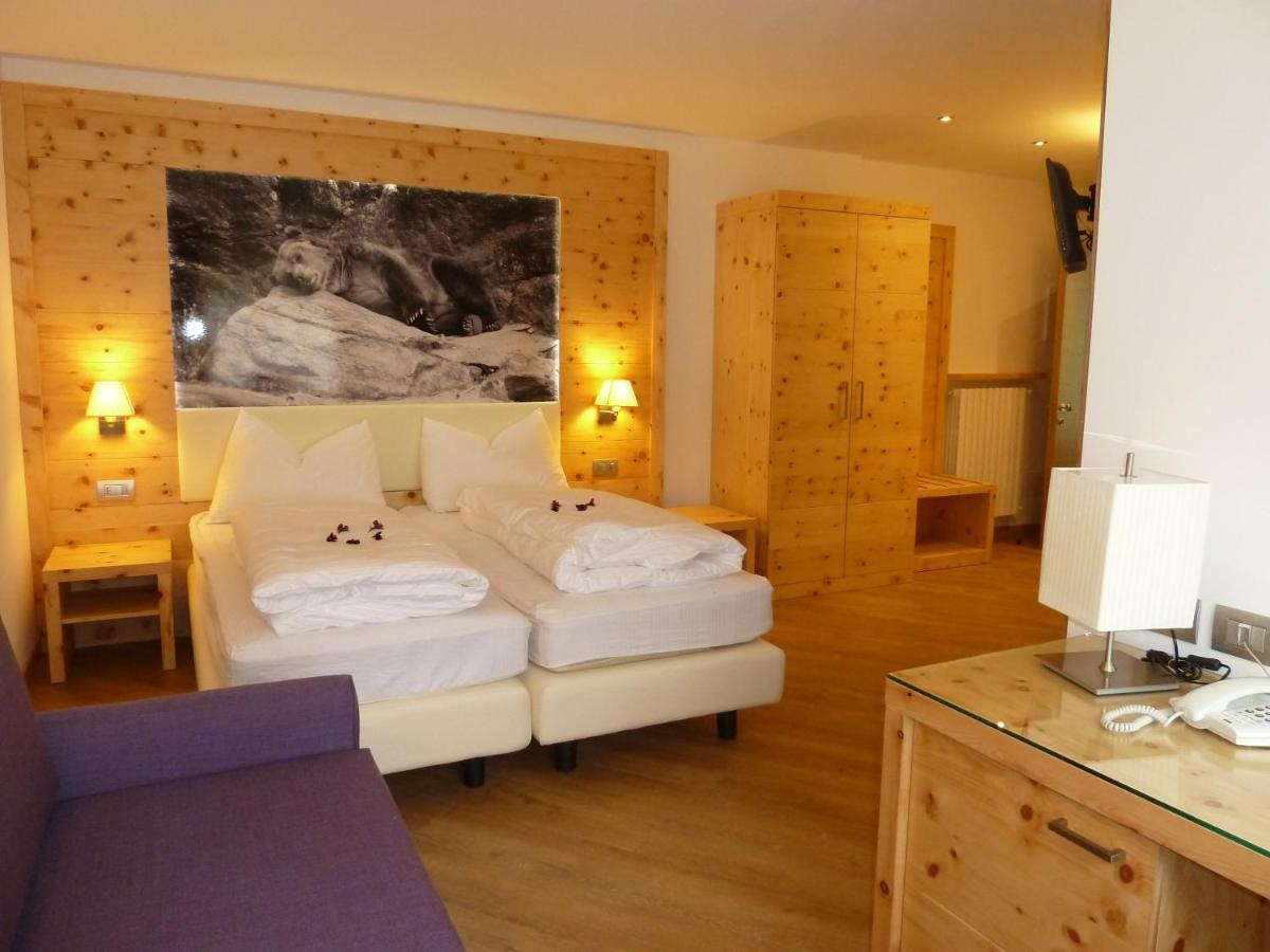 Hotel Pineta Baselga di Pine Phòng bức ảnh